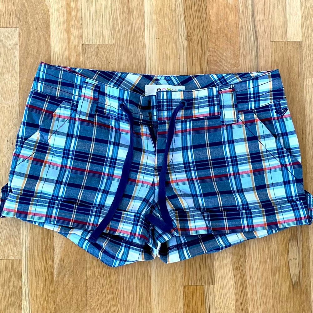 ROXY plaid pattern shorts